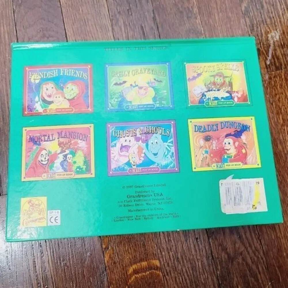 Vintage 90s 1997 Grandreams USA Scary Halloween Pop Up Book
